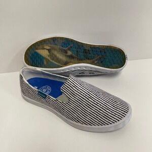 Blu Kicks Womens 10 Striped Slip On Canvas Sneakers Orca Whale Sole Black White